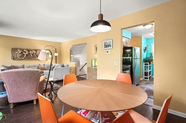 7310 Old Sauk Road, Madison, WI 53717