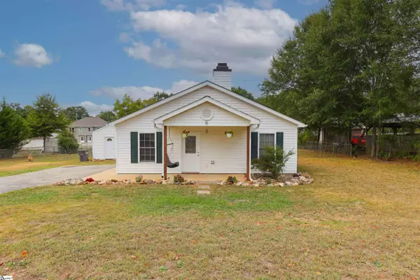 6 Clemson Street, Liberty, SC 29657