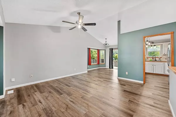 2607 E Elk Run Ct, Park City, KS 67219