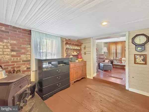 136 SHREVE ST, Mount Holly, NJ 08060