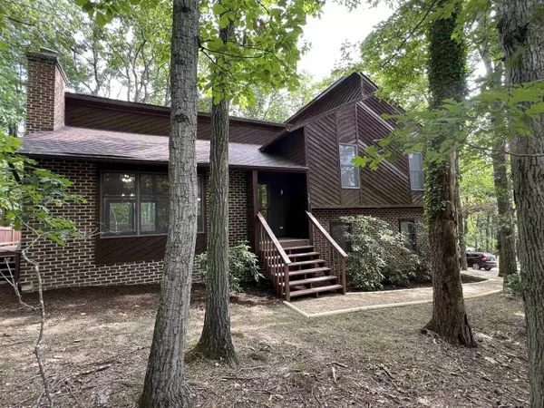 109 CROSS KEYS CT, Mcgaheysville, VA 22840