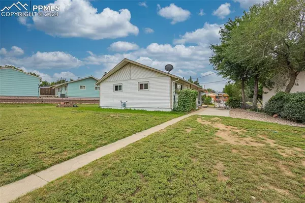 2942 Marion DR, Colorado Springs, CO 80909