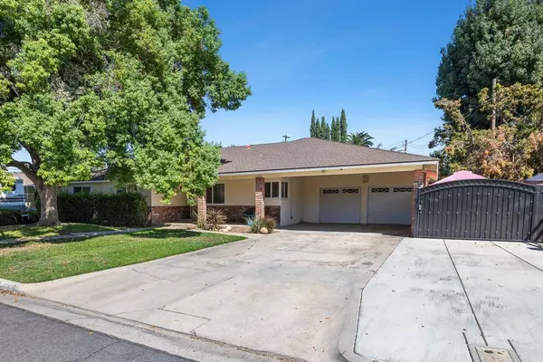 236 W San Madele Avenue, Fresno, CA 93704