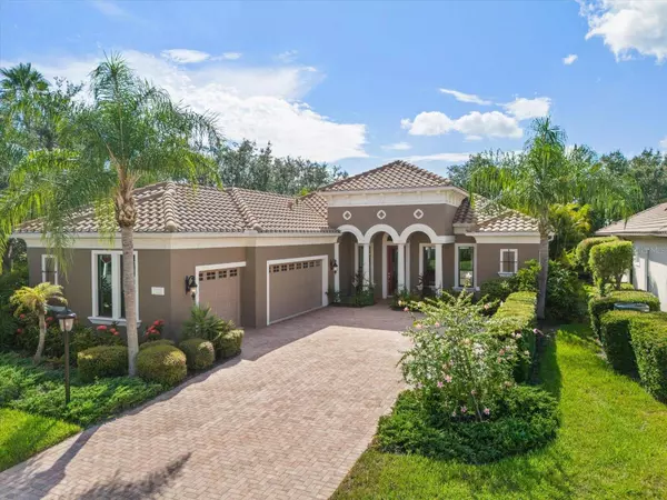7258 LAKE FOREST GLN, Lakewood Ranch, FL 34202