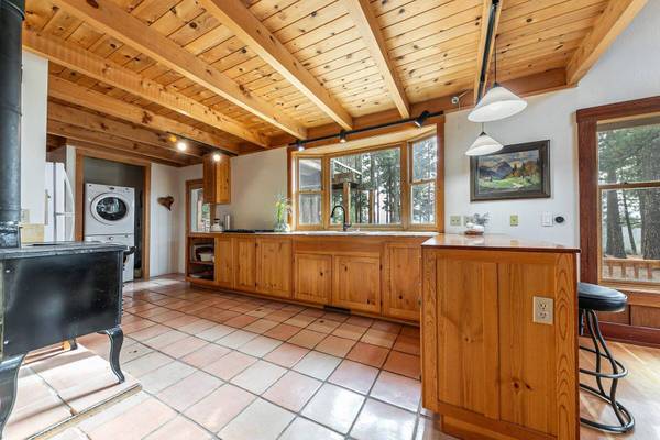 14718 Donnington Lane, Truckee, CA 96161-0000