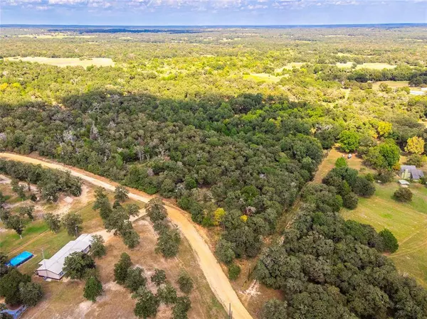 974 Sundown RD, Caldwell, TX 77836