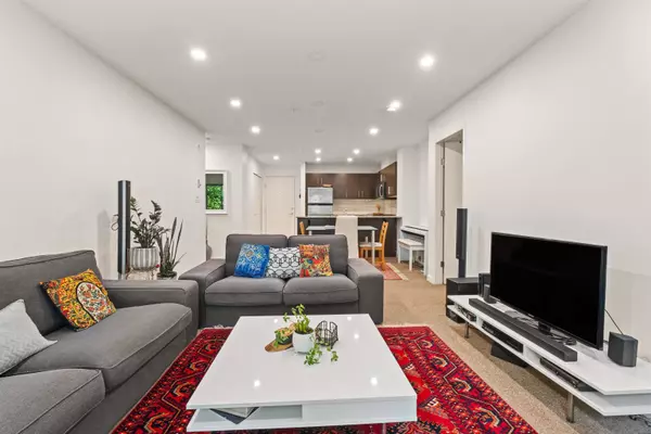 11665 HANEY BYP #215, Maple Ridge, BC V2X 8W9