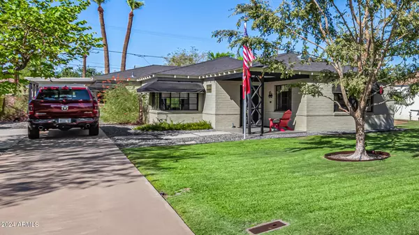 808 W AVALON Drive, Phoenix, AZ 85013