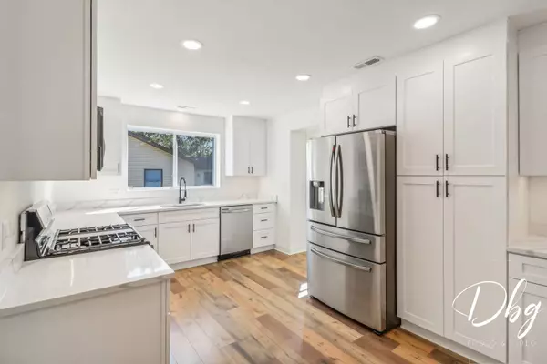 34686 N Long AVE, Ingleside, IL 60041