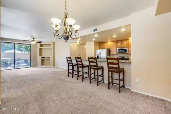 705 W QUEEN CREEK Road #1185, Chandler, AZ 85248