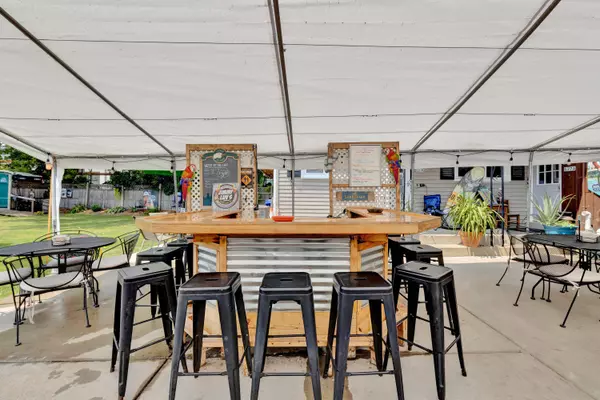 503 W Main St, Newburg, WI 53060