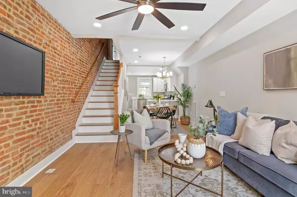 702 S EATON ST, Baltimore, MD 21224