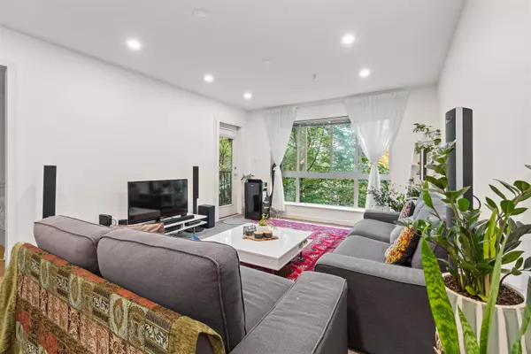 11665 HANEY BYP #215, Maple Ridge, BC V2X 8W9