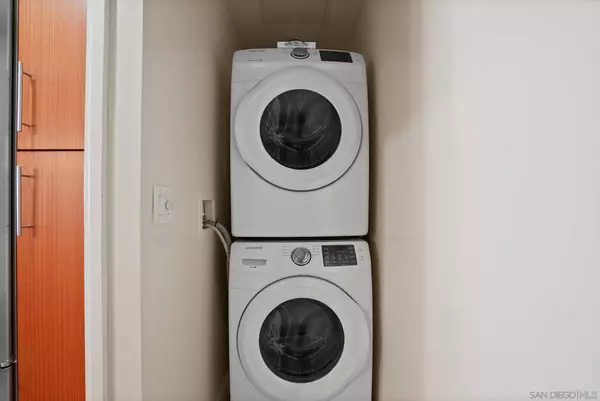 325 Seventh Ave #601, San Diego, CA 92101