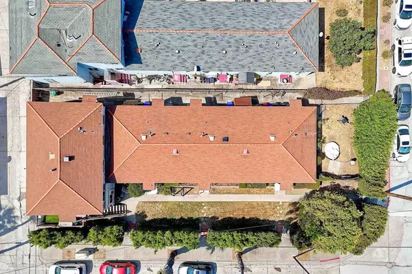 2073 79 Reed AVE, San Diego, CA 92109