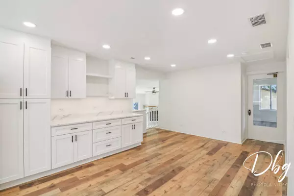 34686 N Long AVE, Ingleside, IL 60041