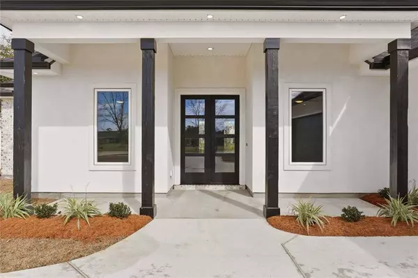 149 PLEASANT VALLEY DR, Des Allemands, LA 70030