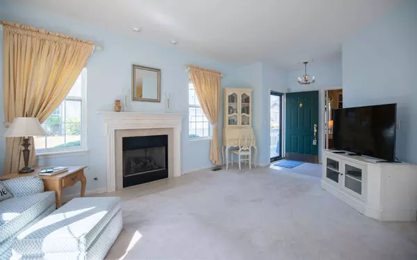 13129 W Shannon DR #13129, Beach Park, IL 60083