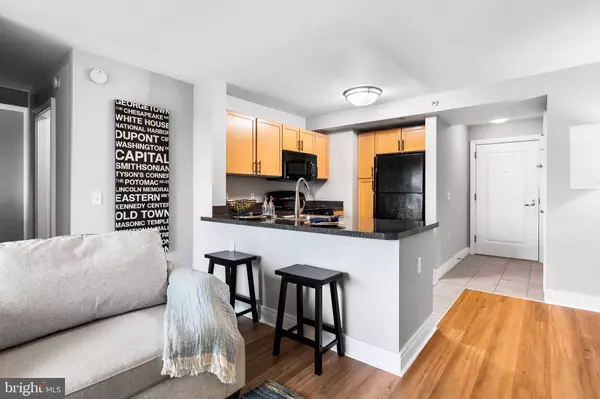 800 4TH ST SW #S611, Washington, DC 20024