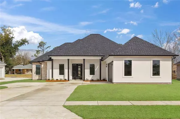 149 PLEASANT VALLEY DR, Des Allemands, LA 70030