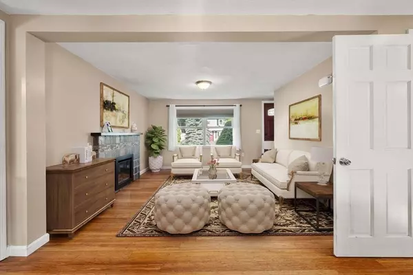 11 Wilbert Ave, Groveland, MA 01834