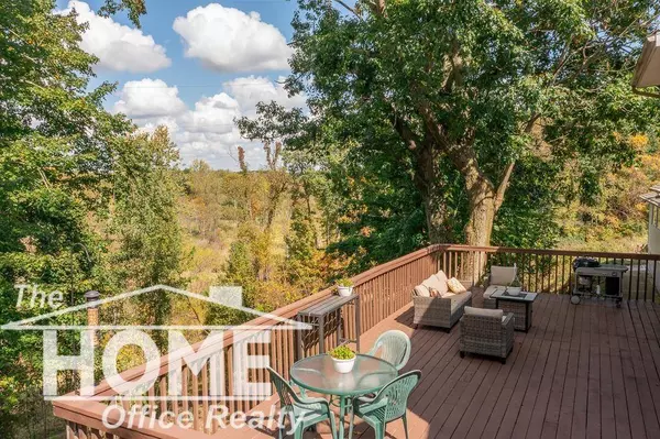 8525 Jonera Lane, Howell, MI 48855