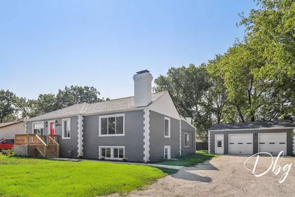 34686 N Long AVE, Ingleside, IL 60041