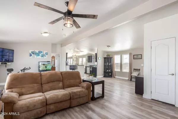 38132 W BROADWAY Road, Tonopah, AZ 85354