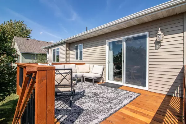 678 Brianna DR, Sartell, MN 56377