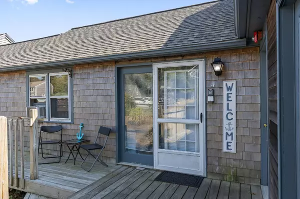 109 Seaview Avenue #4, South Yarmouth, MA 02664