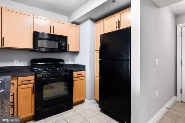 800 4TH ST SW #S611, Washington, DC 20024