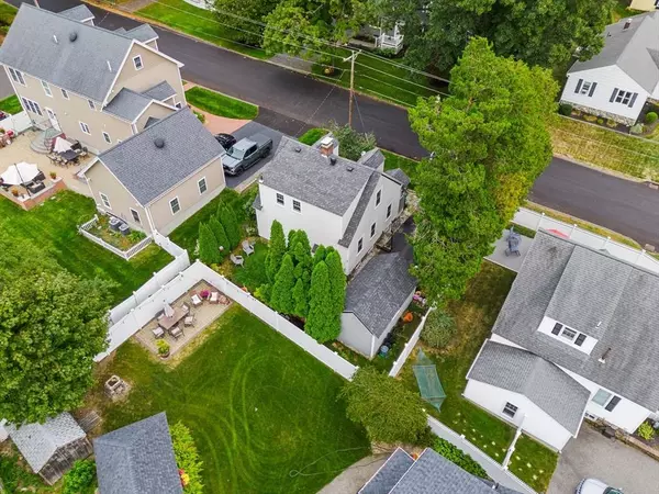 94 Lyman Rd, North Andover, MA 01845