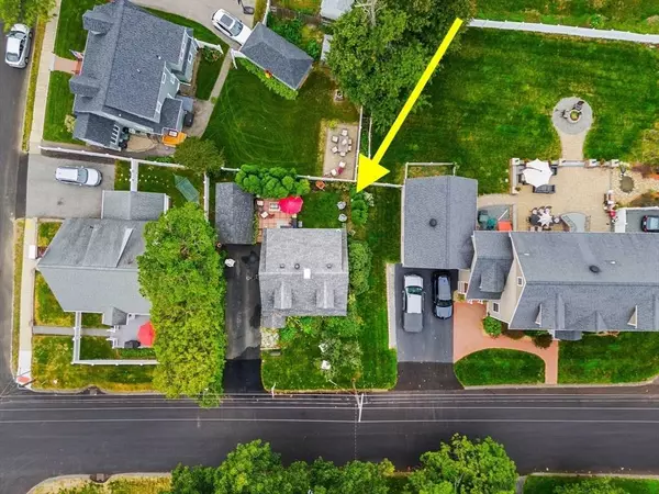 94 Lyman Rd, North Andover, MA 01845