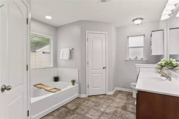 321 ALLIE LN, Luling, LA 70070