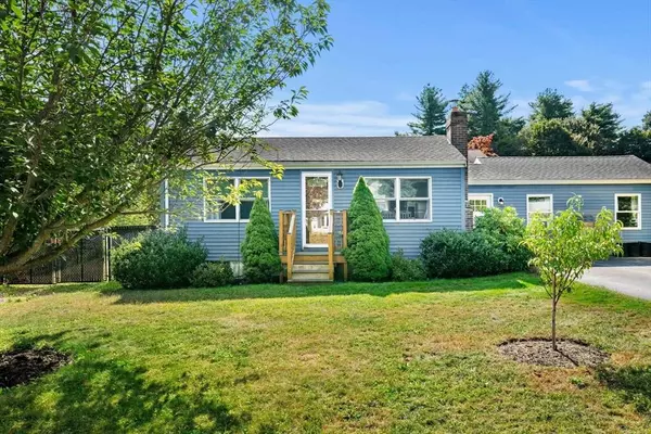 11 Wilbert Ave, Groveland, MA 01834