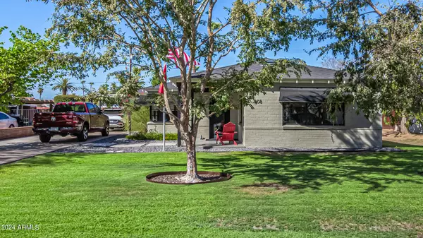 808 W AVALON Drive, Phoenix, AZ 85013