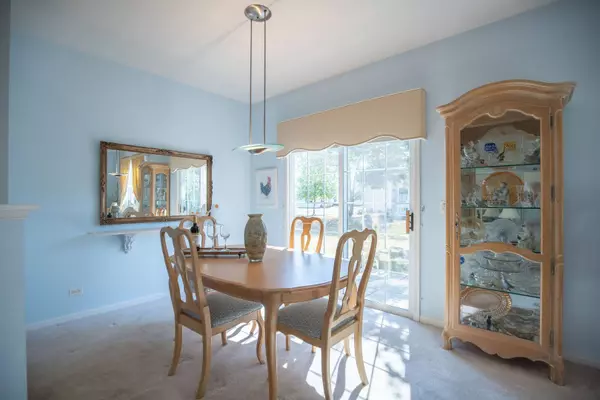 13129 W Shannon DR #13129, Beach Park, IL 60083