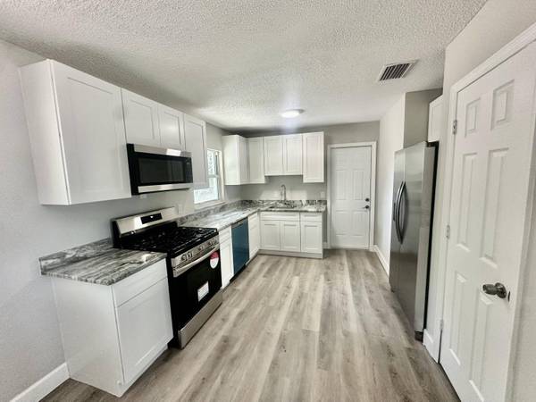 2803 Langston DR, Fort Pierce, FL 34946