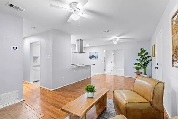 308 Guadalupe Drive, Saginaw, TX 76179