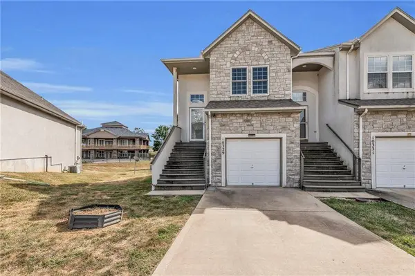 10329 Parkview AVE, Kansas City, KS 66109