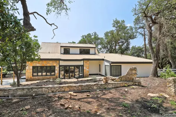 11000 FM 32, Fischer, TX 78623-1814