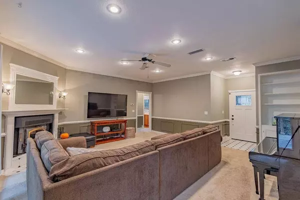 109 Elm Creek, Pottsboro, TX 75076