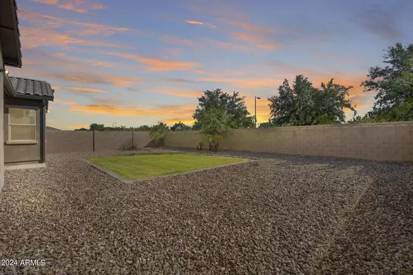 19976 S MESQUITE Drive, Queen Creek, AZ 85142