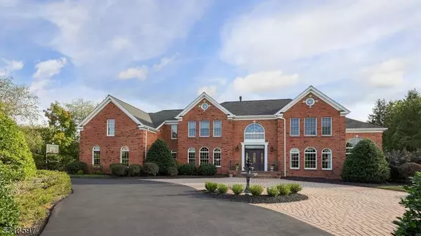 14 Davenport Way, Hillsborough Twp., NJ 08844