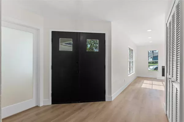 3367 CIMARRON DR, Orlando, FL 32829