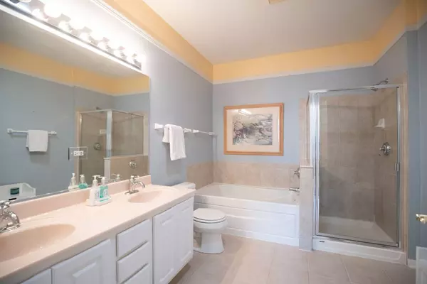 13129 W Shannon DR #13129, Beach Park, IL 60083