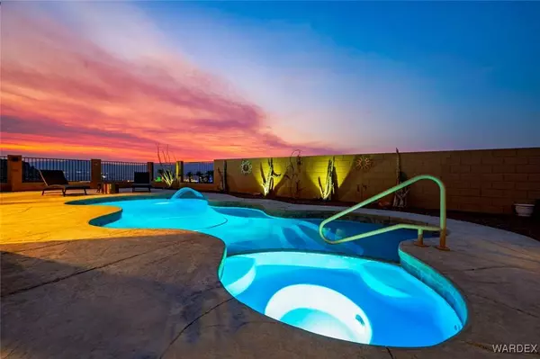 2857 Tuscany WAY, Bullhead City, AZ 86429