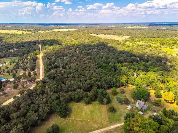 974 Sundown RD, Caldwell, TX 77836