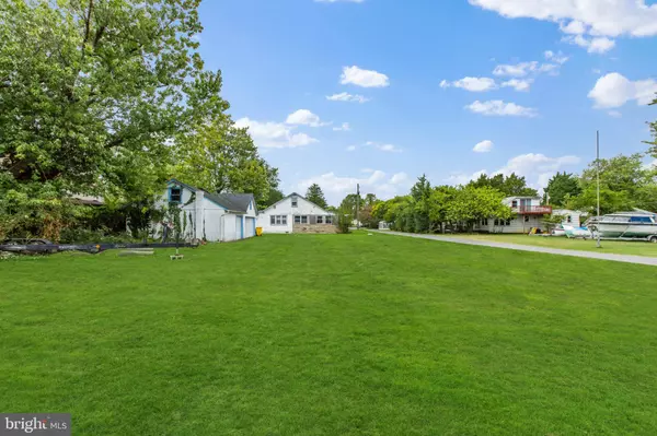 1409 OLIVE ST, Edgewater, MD 21037