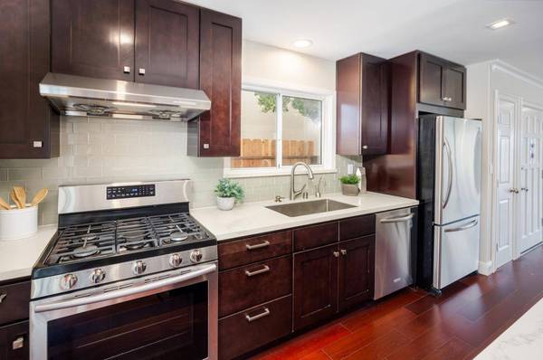 73 Escanyo DR, South San Francisco, CA 94080